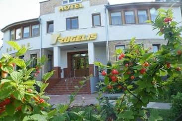 هتل آپارتمان Rugelis