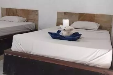 Pension Amed Stop Inn Homestay, Rooftop Restaurant And Bar