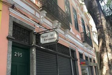 هتل Encontros