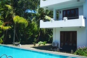 Pension Villa Dineha