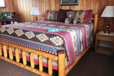 הוסטל Cowboy Country Inn