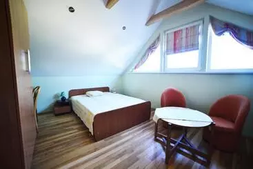 پانسیون Birutes Apartments