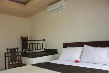 膳宿费 Corner Guest House