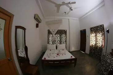 Pensjonat Lahiru Villa