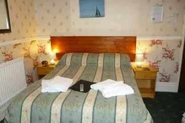 Majatalo Weybourne Guest House