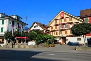 Albergue Landgasthof Schlüssel Alpnach