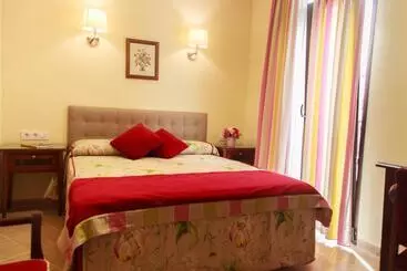پانسیون Hostal Antigua Morellana