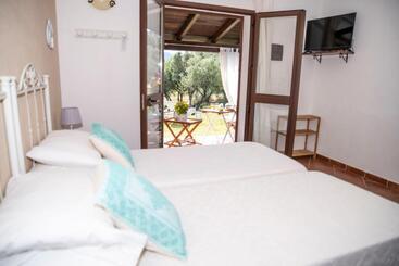 酒店 Agriturismo Sa Mendhula