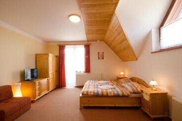 Panzió Harrachovská Hacienda