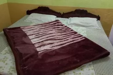 ホテル Genuine Deluxe Stay At Nainital Road