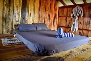 Pensió Beach House Cambodia