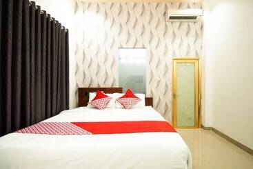 Hotel Oyo 716 Iciw Iciw Exclusive Homestay