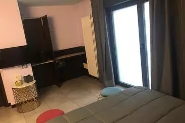 تختخواب و صبحانه Villa Camilla Milano