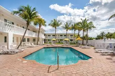ホテル Rodeway Inn Near Hollywood Beach