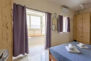 پانسیون Tarona Guesthouse