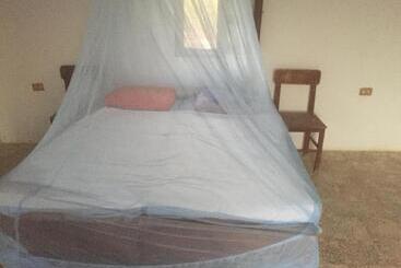 هتل Deep South Eco Lodge