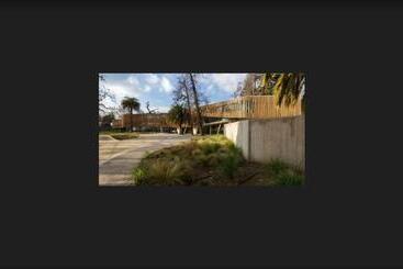 Las Majadas Hotel & Centro De Reuniones