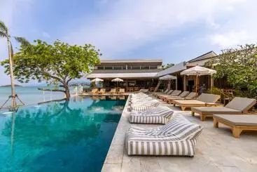 Hotel Zaya Beach Club & Resort