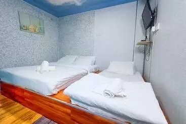Motel Pen U Cottages By Rvh