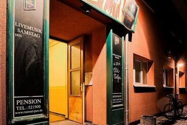 Pension Rüssel Pub