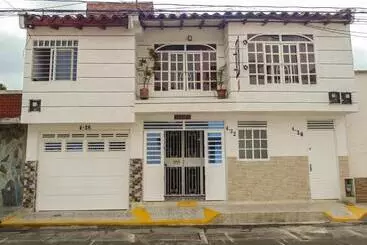 ホテル Ciudad Señora Buga