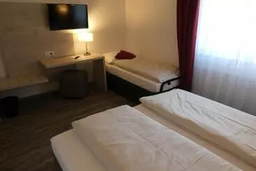 Albergue Gästehaus Stahuber