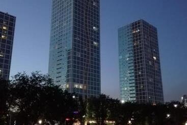 هتل آپارتمان апартаменты на набережной 15 этаж