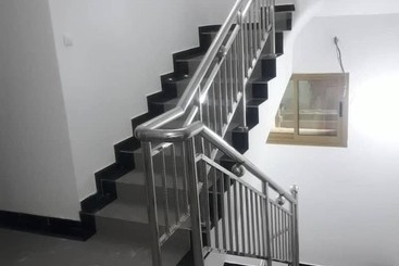 La Couronne Rw Hotel & Suites