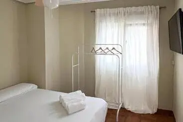 Entre Puertas