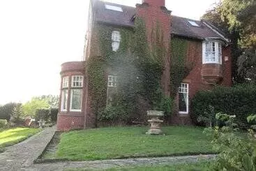 Bed and Breakfast Brass Castle Country House Accommodation