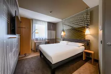 Otel Ibis Regensburg Zentrum