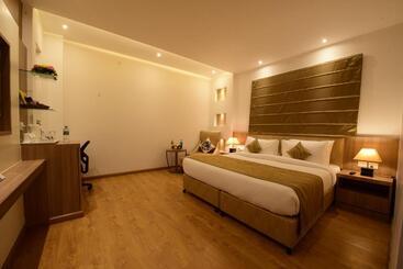 Hotel Surestay Plus By Best Western Amritsar