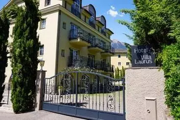 Hotelli Villa Laurus