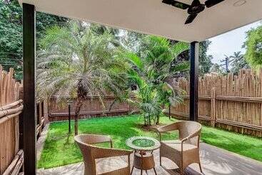 Hotel Acron Seaway Resort