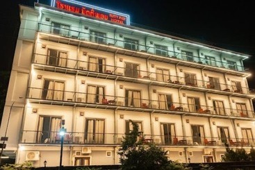 בית מלון כפרי Nutty Phoy