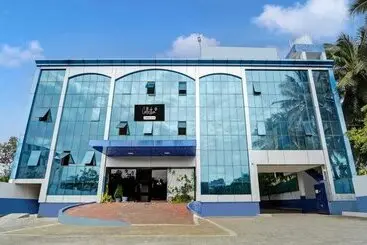 هتل Collection O Central Railway Station Tiruppur