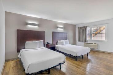 Motel 6falls Church, Va Arlington Boulevard