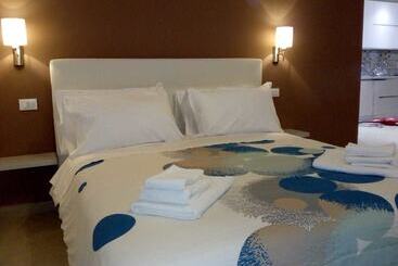 تختخواب و صبحانه Minerva Guest House