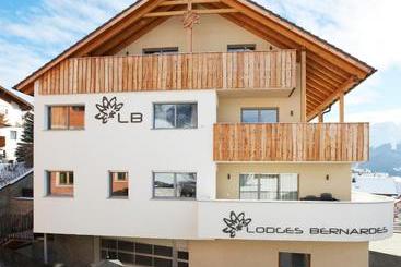 آپارتمان‌های توریست‌ها Apart Lodges Bernardes