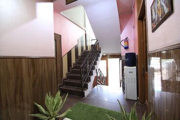 בית מלון כפרי Greno House