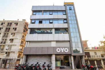 ホテル Collection O 19630 S R Palace