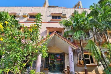 Hotel Collection O Triveni