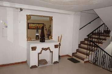 בית מלון כפרי Plaza Norte Cali