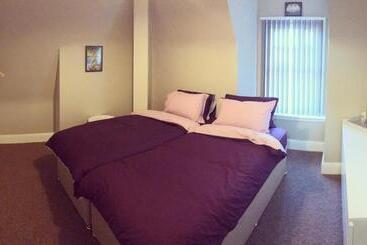 펜션 Micklegate House