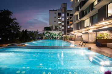 Aparthotel Ramee Techome