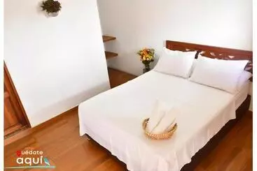 Hôtel Quedate Aqui Barichara   El Original