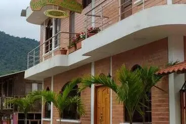 Albergue Hostal El Eden De Mindo
