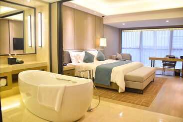 Otel Wyndham Grand Maoming