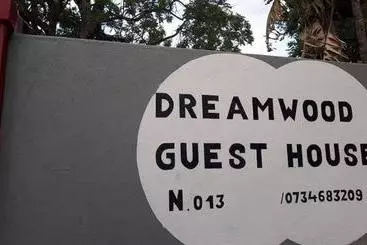 ペンション Dreamwood Guest House