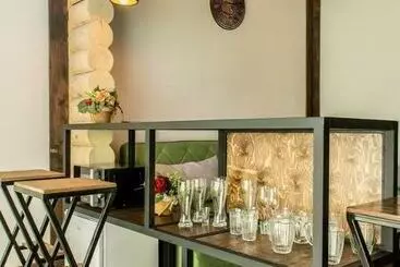 ユースホステル Terem Inn